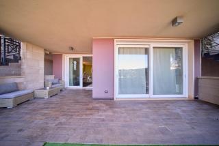 Lakefront Retreat - 8