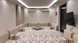 شقق السلام شقة غرفة نوم ومجلس كبير ومطبخ ودورة مياة j-16 - Dschidda - 2