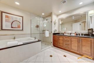 MGM Signature-07-804 Jacuzzi Studio - 8