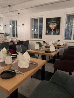 Hotel und Restaurant Hohe Schule - 1