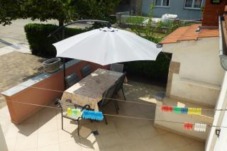 Apartments with parking space Starigrad, Paklenica - 25353 - 2