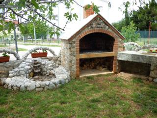 Apartments with parking space Seline, Paklenica - 25366 - 1