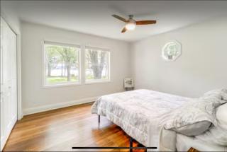 Private Waterfront Retreat with dock on 7 acre - 1