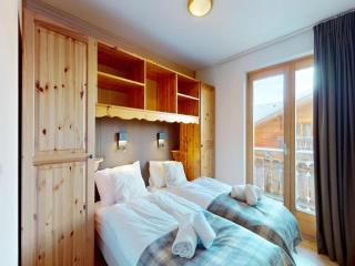 Appealing apartment with balcony - 1