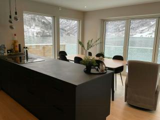 Newly Built Cabin With Sauna By Oldevatnet - 5