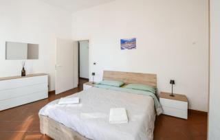 Beautiful Apartment In Livorno With Wifi - 7