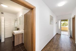 Central City Apartments Dolore - 5