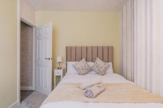 3 Bed House in Coventry by ARP Homes, Ideal for Contractors with Driveway Parking & Garden - 7