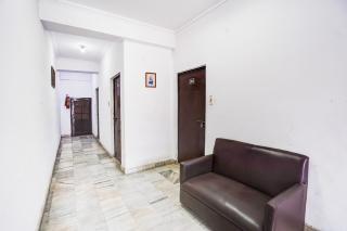 Super Hotel O Tyagi Road Near Prince Chowk - 3