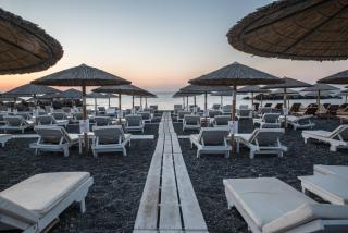 Beach Boutique Hotel - Kamari - 8