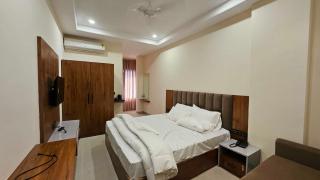 Townhouse Cosmos Mall Ujjain Formerly Ashok Sadhna - 9