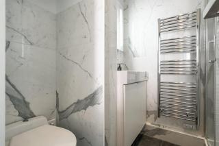 Heart Marais Studio by Melvane - 7