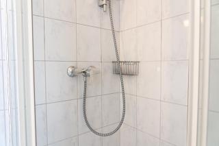 Lister Reede Studio - 2