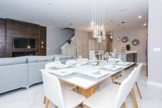 Last Minute Disney Getaway Private Pool Themed Bedrooms. Book Now 26809 - 1