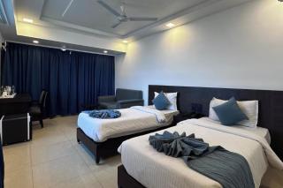 Hema's Hotel Supreme - 1
