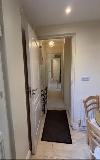 Hollybrake Garden Gatwick - 3