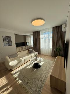 City Centre Apartment with Cathedral View, Self Check-in - 7