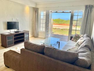 8 Settler Sands Ocean View - 5