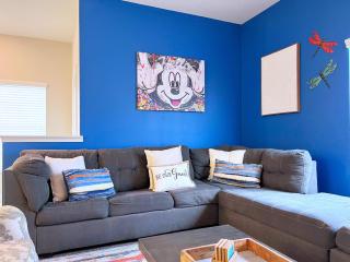 Last Minute Disney Getaway Townhouse with Private Pool. Book Now 21156 - 1