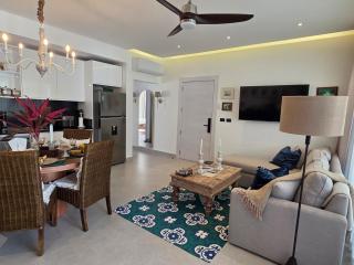 Anguila 102 Aqua Esmeralda Beachfront Apartment - 7