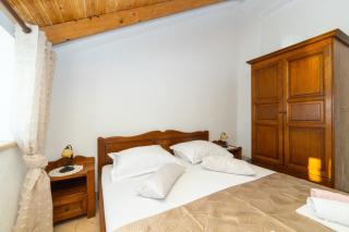 Stone House Skalinada - 2