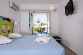 RK Beach Hotel - Kamari - 6