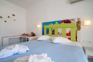 RK Beach Hotel - Kamari - 5