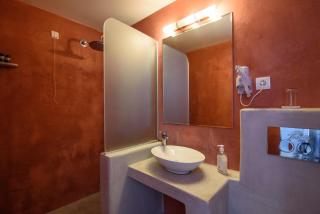 RK Beach Hotel - Kamari - 3