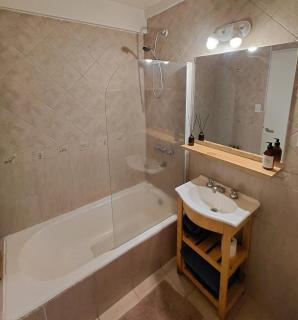 Suite Bravo en Almagro by Lamis Suites - 4