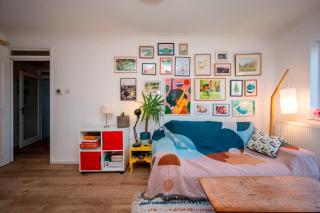 Artist's apartment in St Johns - Pass the Keys - 0