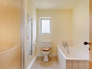 4 Bed in Dorchester oc-92862 - 2