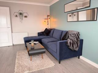 Bathgate Penthouse near Edinburgh - 9