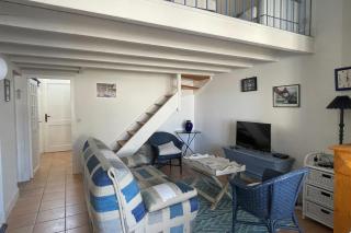 75m near the beach with garden and terrace - 4