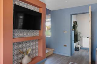 The Lookout - Coastal Calm with Panoramic Sea Views - 4