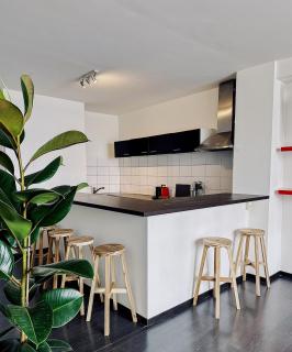 centerapartmentwalktoeverything - 6