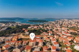 Apartment Xenia - Happy Rentals - 2