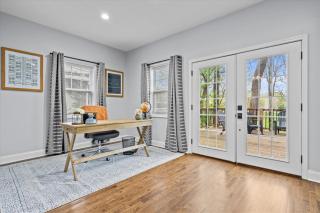 Locust St Estate - Walk to KC Streetcar! - 1