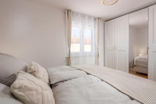 Apartment Xenia - Happy Rentals - 5