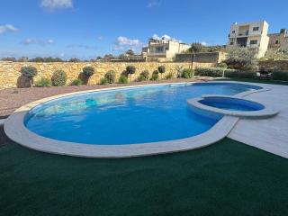 Ta' Cenc Residence Block C, Apt 4 - 2