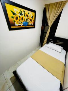 Hotel El Progreso - Económico, Central y Familiar en Armenia - 6