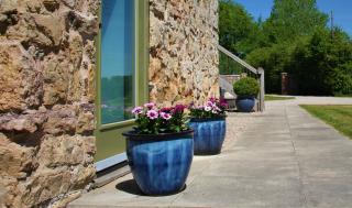 Le-Gro Luxury Barns - 9