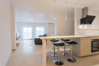 Gran piso nuevo, junto al puerto de Cartagena. - 0