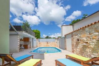 Casa Menta near Pula for 10 persons - private villa for families & friends with wellness - 9
