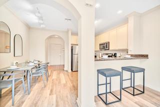 Bright Condo, near Disney! - 1