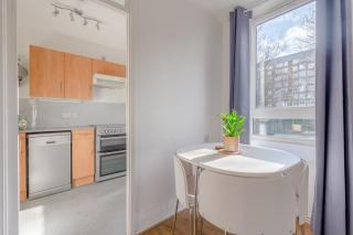 Cosy 1 Bedroom Flat near Old Street - 2