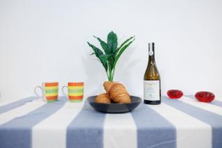 Reading Central Modern Stay for Work or Leisure - 3