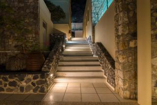 Antinea Suites Hotel & Spa - Kamari - 1
