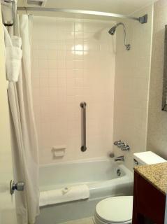 Wyndham Virginia Beach Oceanfront - 7