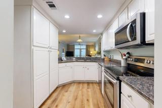 Jade East Towers 1130 - 3