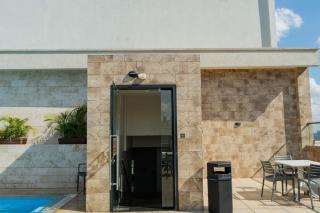 Skyline 1BR Westlands With Rooftop Pool & Gym - 2